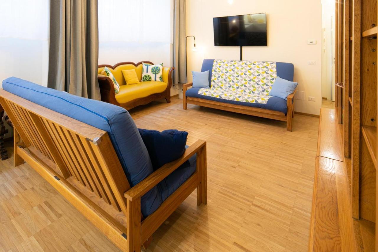 La Casa Colorata - Flats In Milan - Bocconi Apartment Екстериор снимка