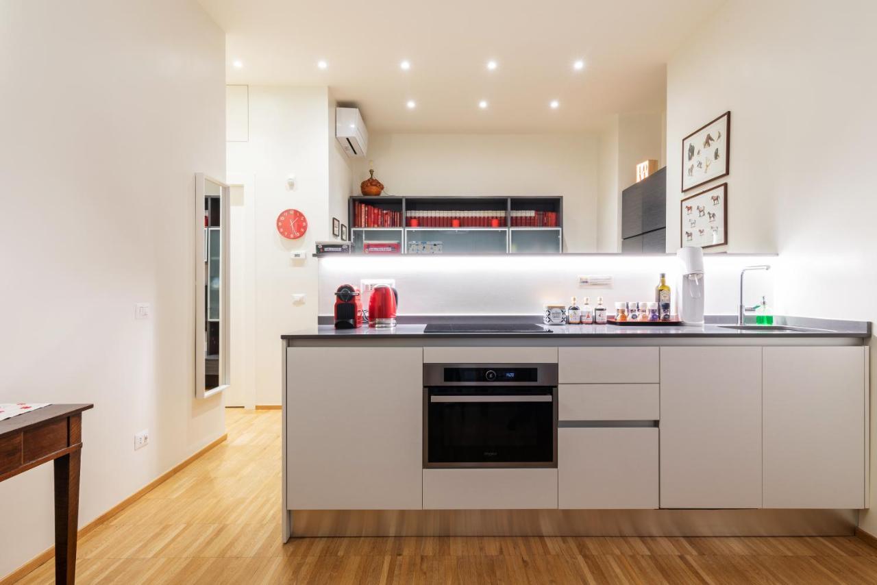 La Casa Colorata - Flats In Milan - Bocconi Apartment Екстериор снимка