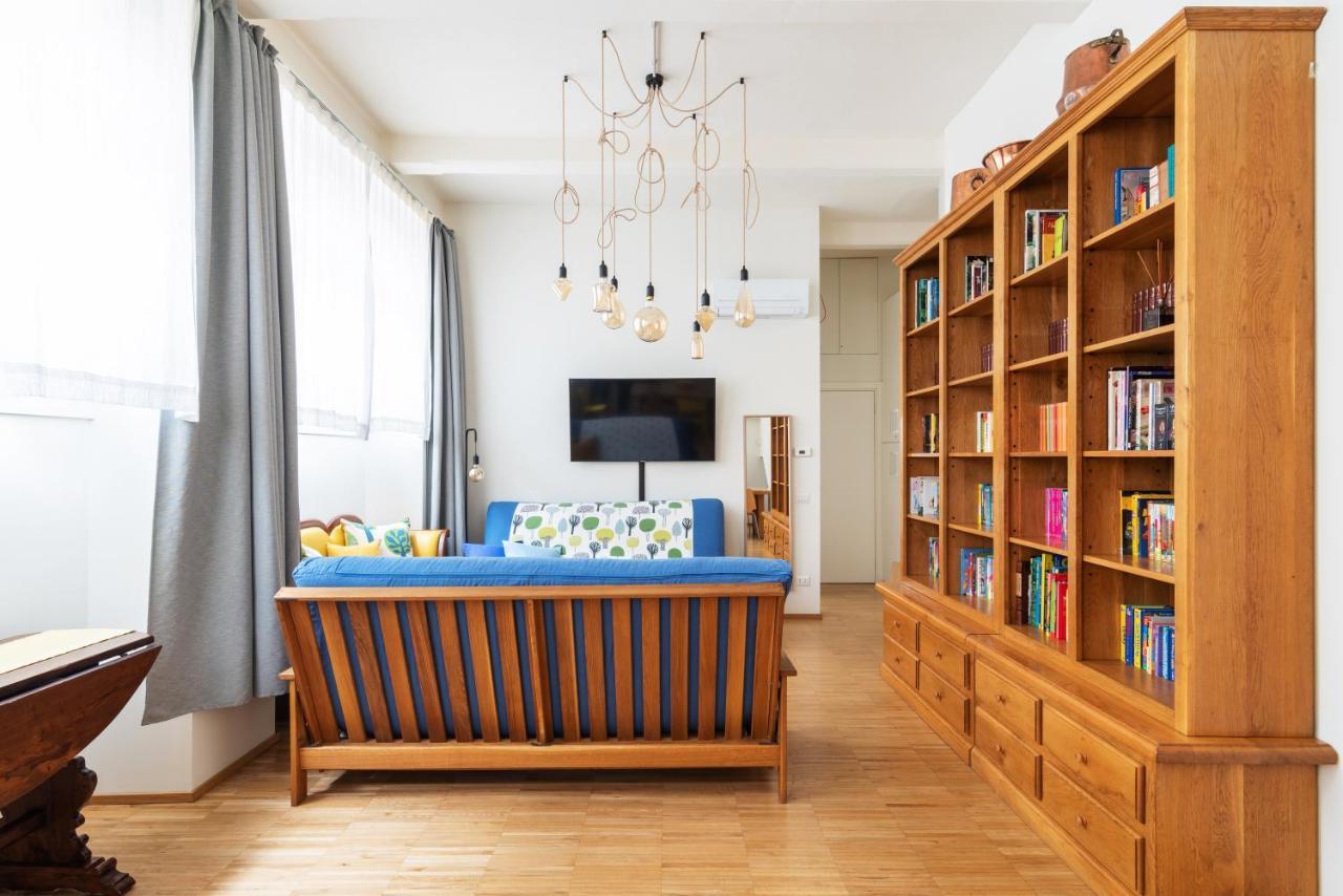 La Casa Colorata - Flats In Milan - Bocconi Apartment Екстериор снимка