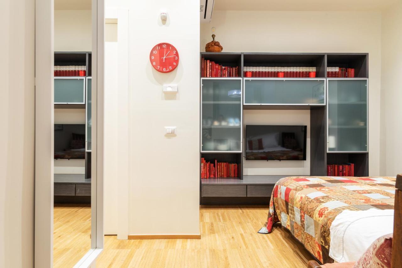 La Casa Colorata - Flats In Milan - Bocconi Apartment Екстериор снимка