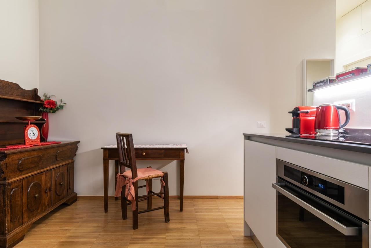 La Casa Colorata - Flats In Milan - Bocconi Apartment Екстериор снимка