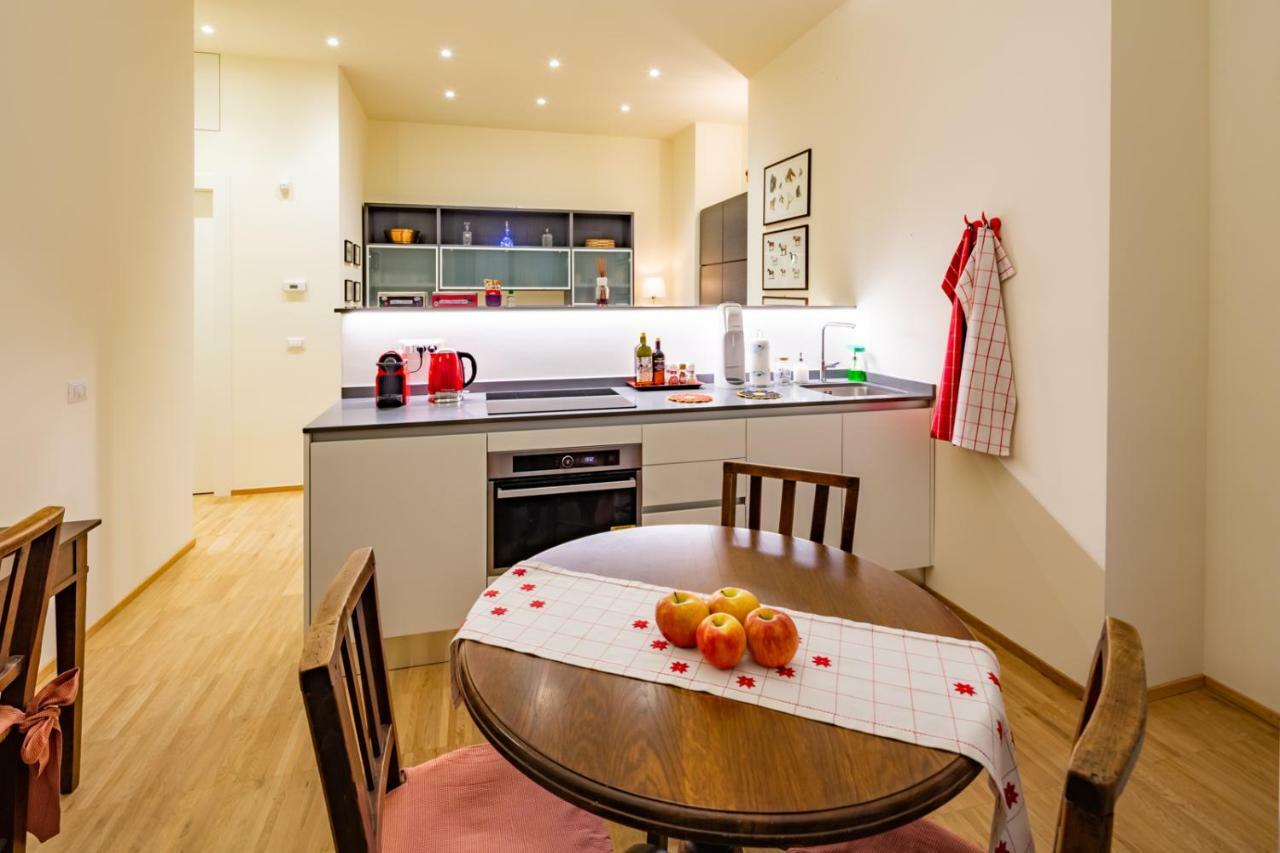 La Casa Colorata - Flats In Milan - Bocconi Apartment Екстериор снимка